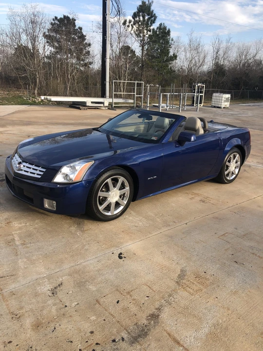 2004 Cadillac XLR - Image 4 of 31