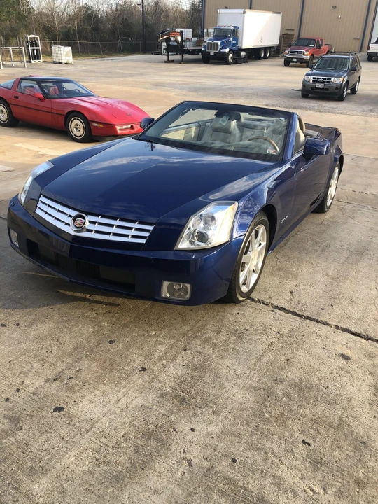 2004 Cadillac XLR - Image 8 of 31