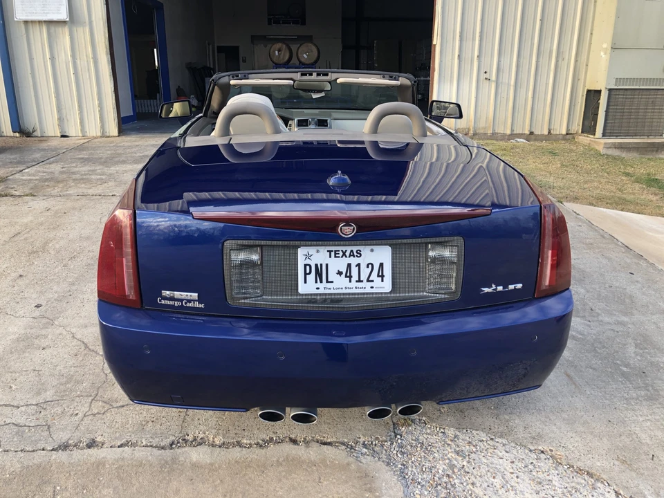 2004 Cadillac XLR - Image 17 of 31