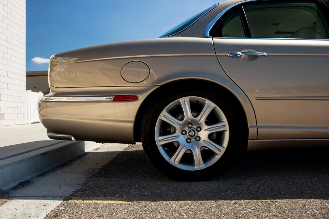 2004 Jaguar X350/X356/X358 XJ - Image 18 of 31