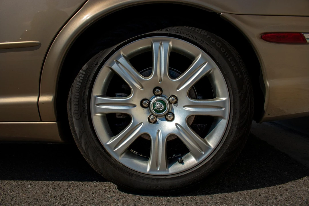 2004 Jaguar X350/X356/X358 XJ - Image 26 of 31