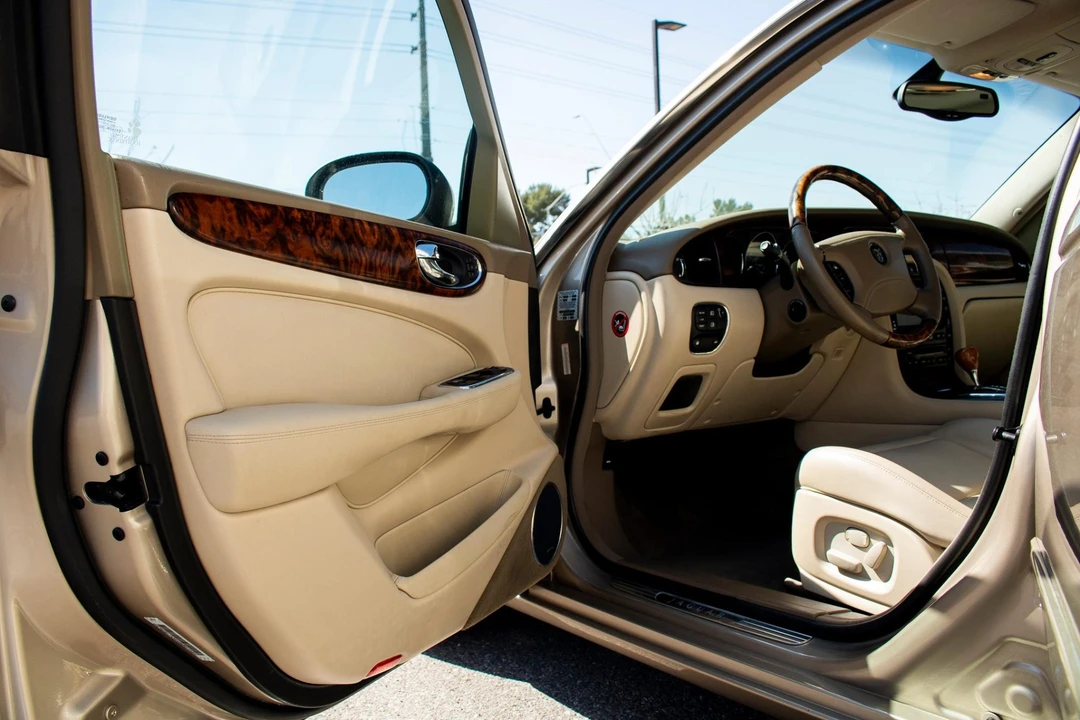 2004 Jaguar X350/X356/X358 XJ - Image 27 of 31