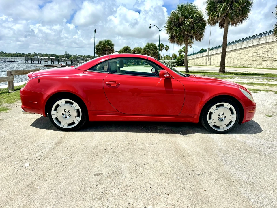 2004 Lexus SC430 - Image 12 of 31