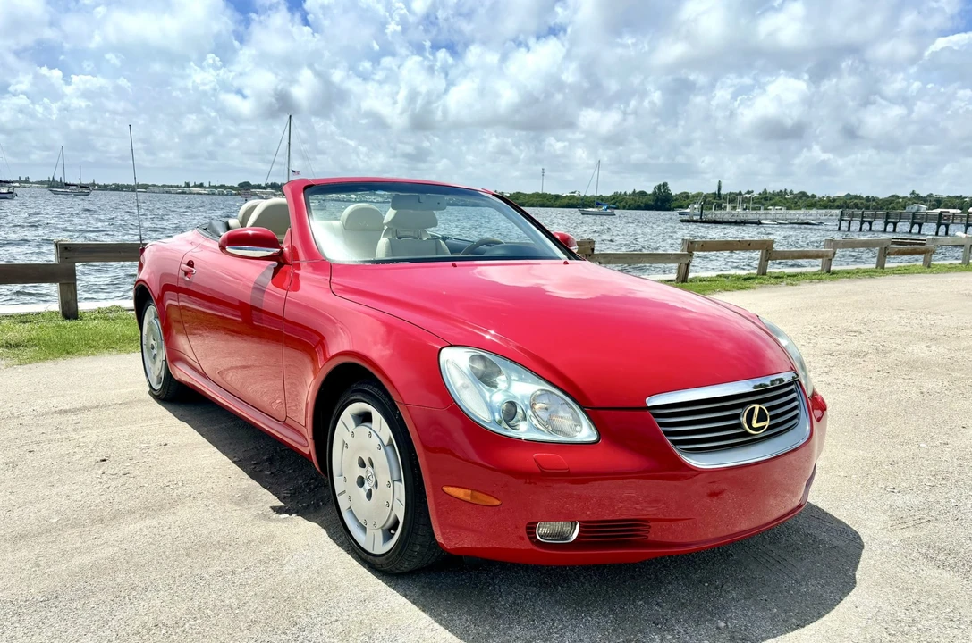 2004 Lexus SC430 - Image 3 of 31