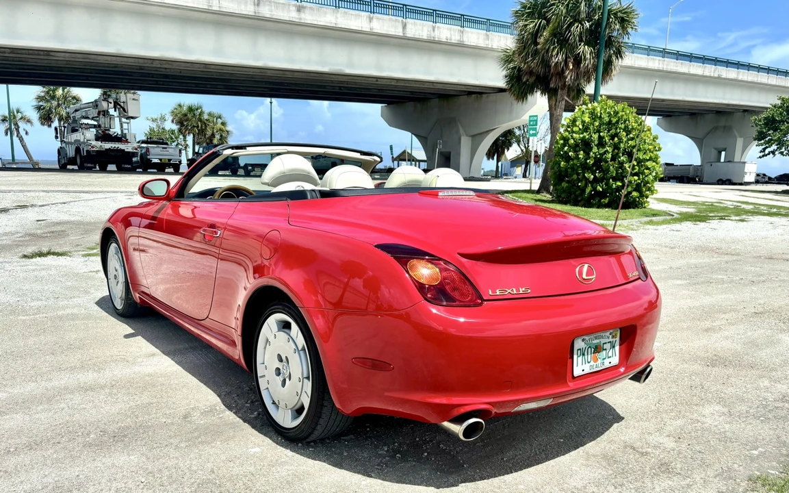 2004 Lexus SC430 - Image 6 of 31