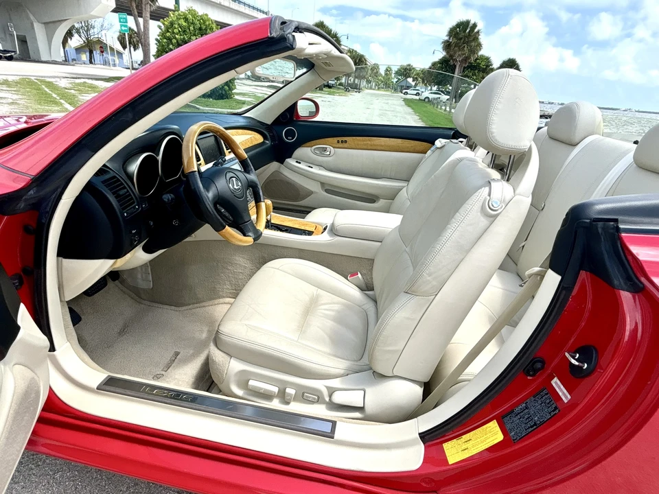 2004 Lexus SC430 - Image 22 of 31