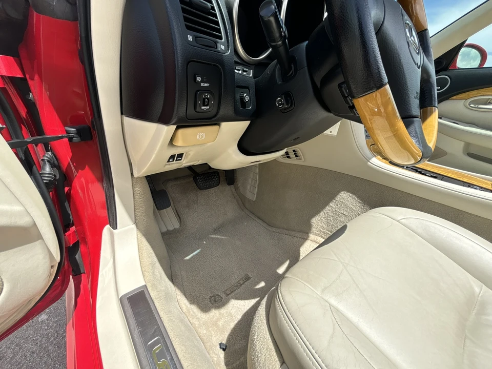2004 Lexus SC430 - Image 30 of 31