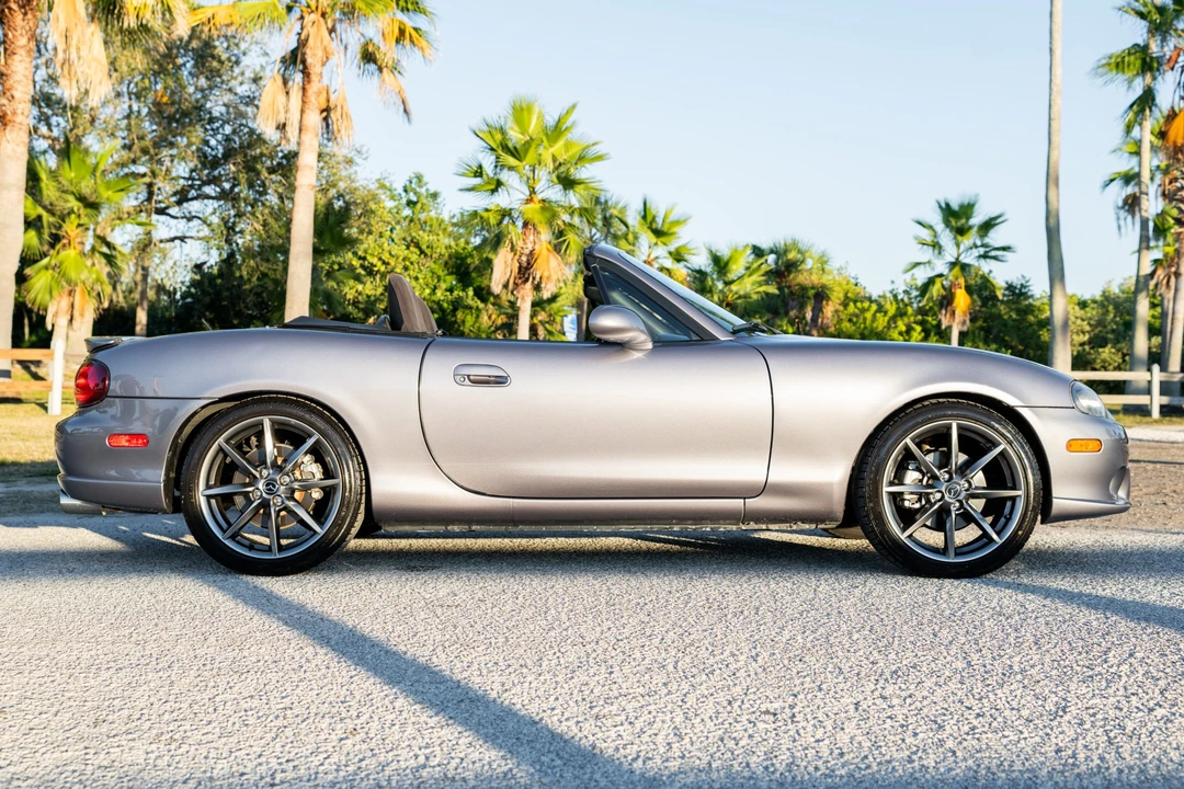 2004 Mazda NB Mazdaspeed MX-5 Miata - Image 9 of 31