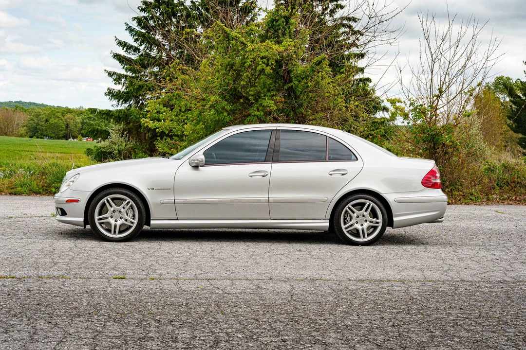 2004 Mercedes-Benz W211 E 55 & E 63 AMG - Image 5 of 31