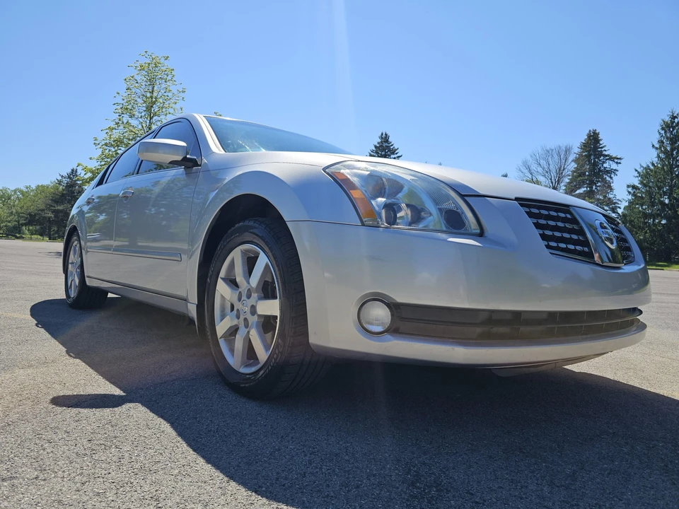 2004 Nissan Maxima 5th Gen - Image 13 of 31