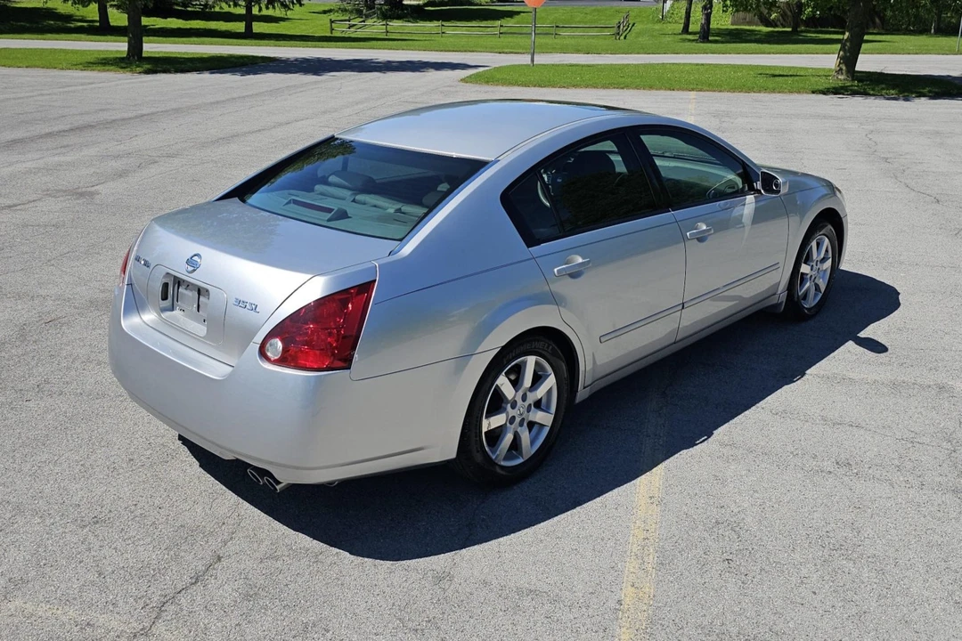 2004 Nissan Maxima 5th Gen - Image 22 of 31