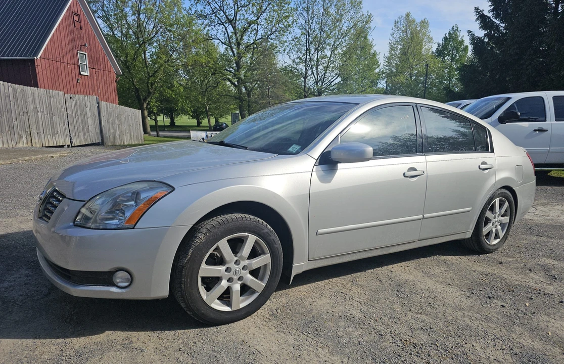 2004 Nissan Maxima 5th Gen - Image 8 of 31