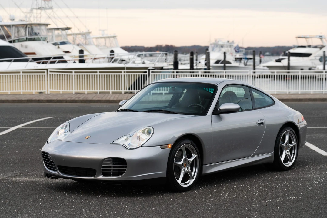 2004 Porsche 996 Carrera - Image 10 of 31
