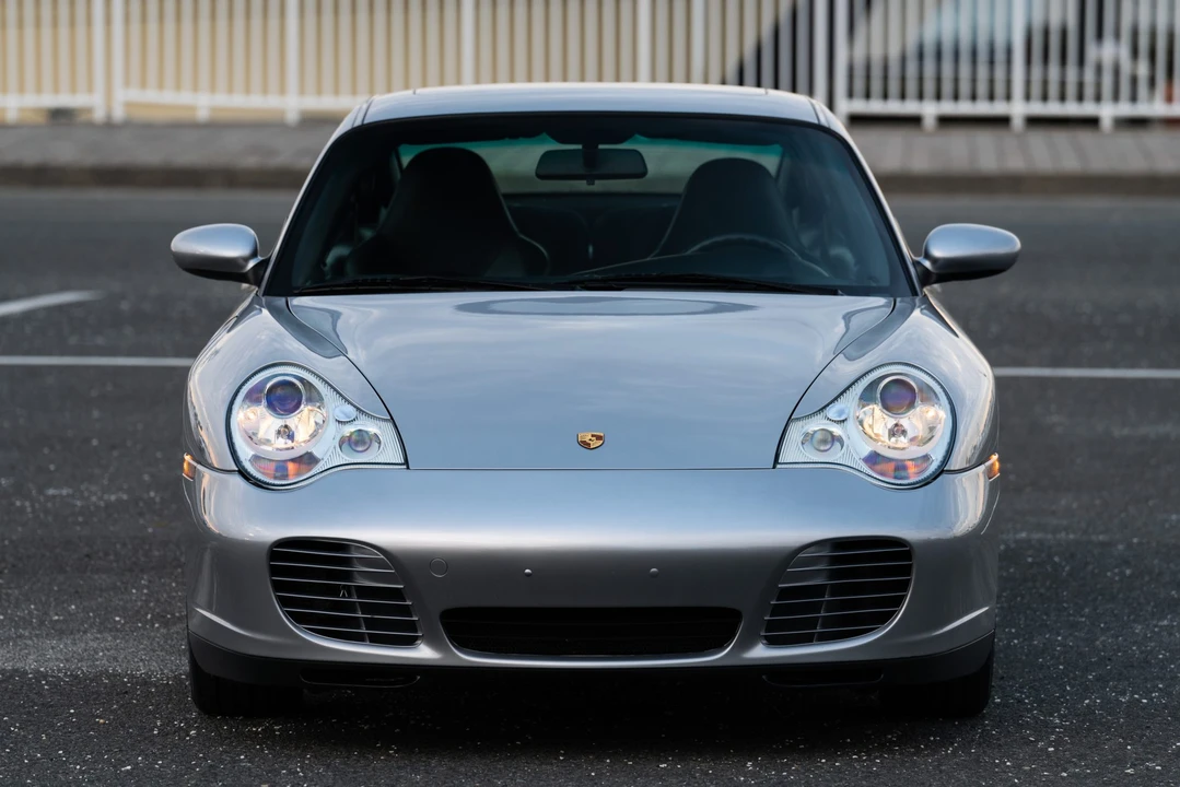 2004 Porsche 996 Carrera - Image 26 of 31