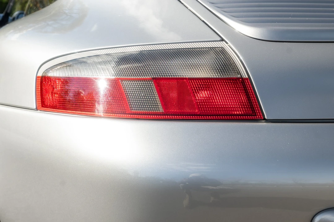2004 Porsche 996 Carrera - Image 25 of 31