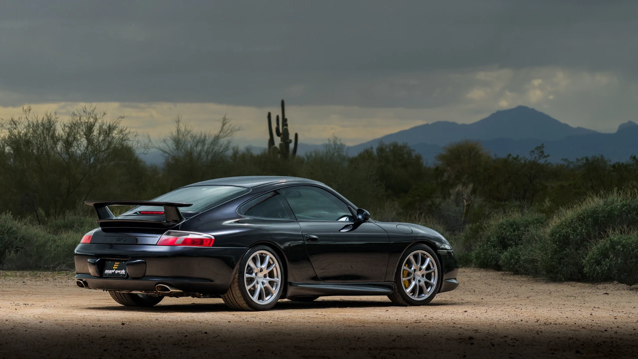 2004 Porsche 996 GT3 - Image 8 of 31