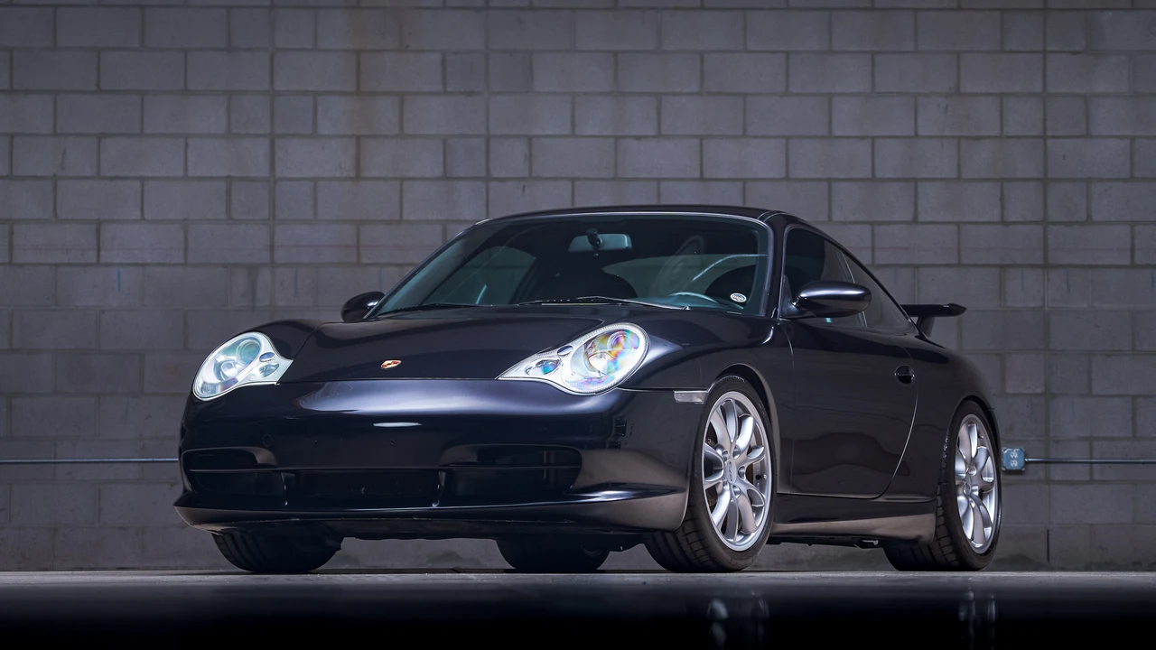 2004 Porsche 996 GT3 - Image 15 of 31