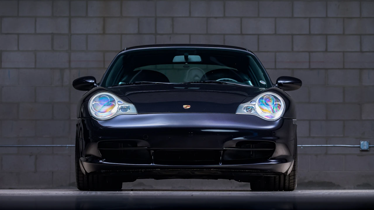 2004 Porsche 996 GT3 - Image 28 of 31