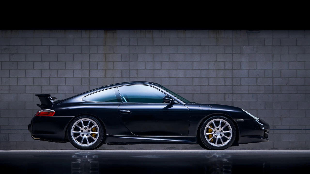 2004 Porsche 996 GT3 - Image 25 of 31