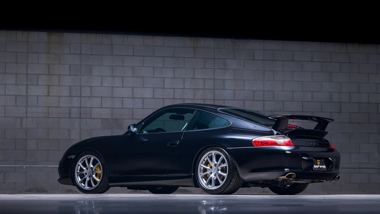 2004 Porsche 996 GT3 - Image 19 of 31