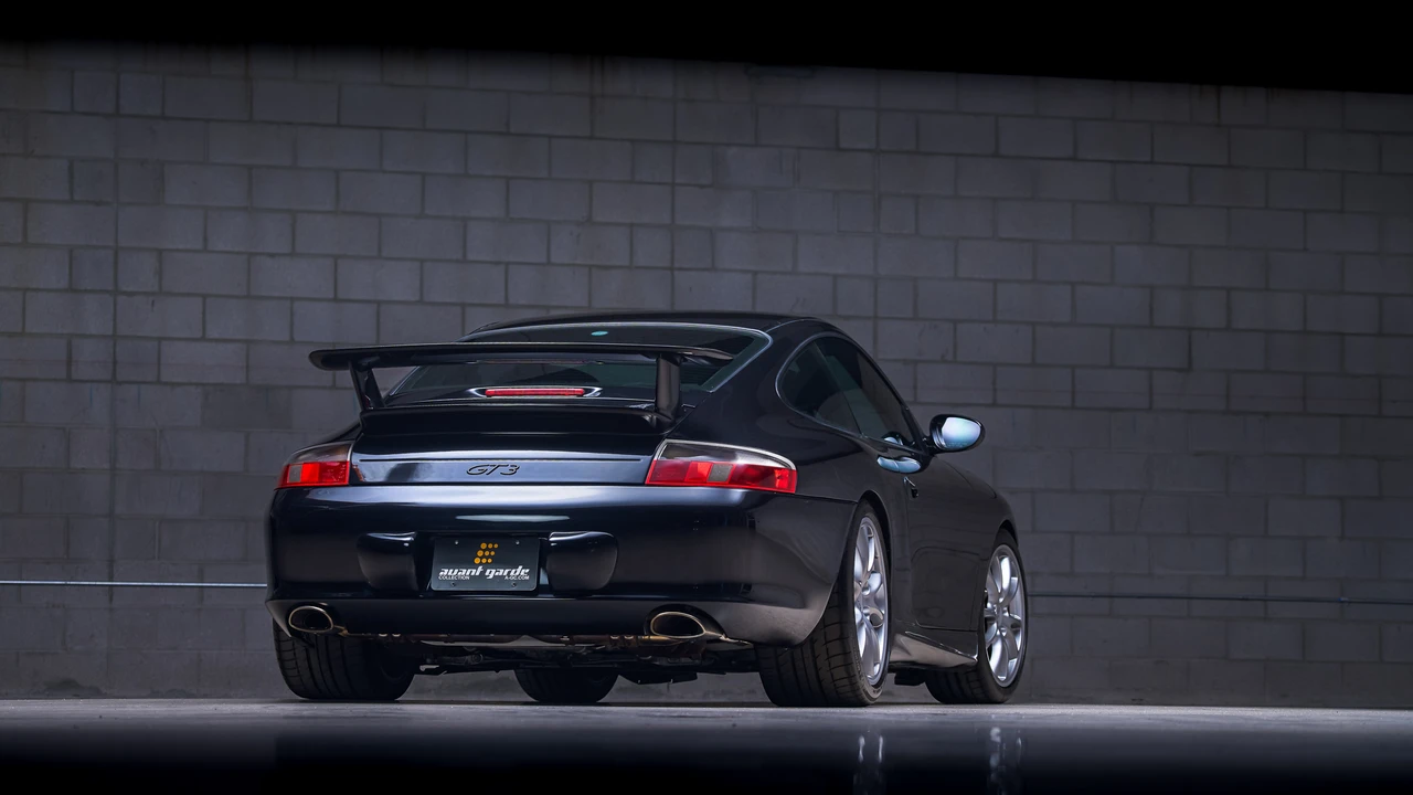 2004 Porsche 996 GT3 - Image 23 of 31