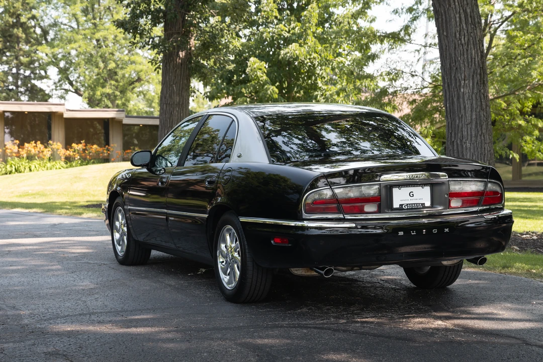 2005 Buick Park Avenue - Image 11 of 31