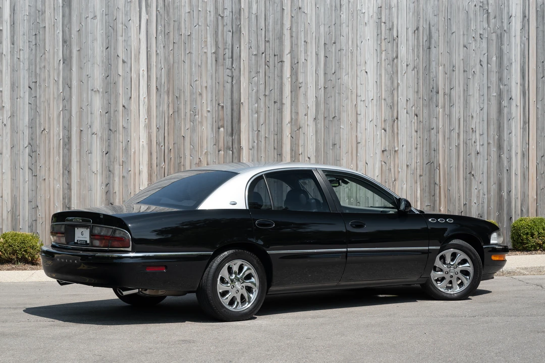 2005 Buick Park Avenue - Image 27 of 31