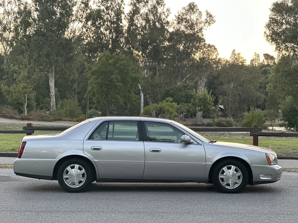 2005 Cadillac DeVille 8th Gen - Image 7 of 31