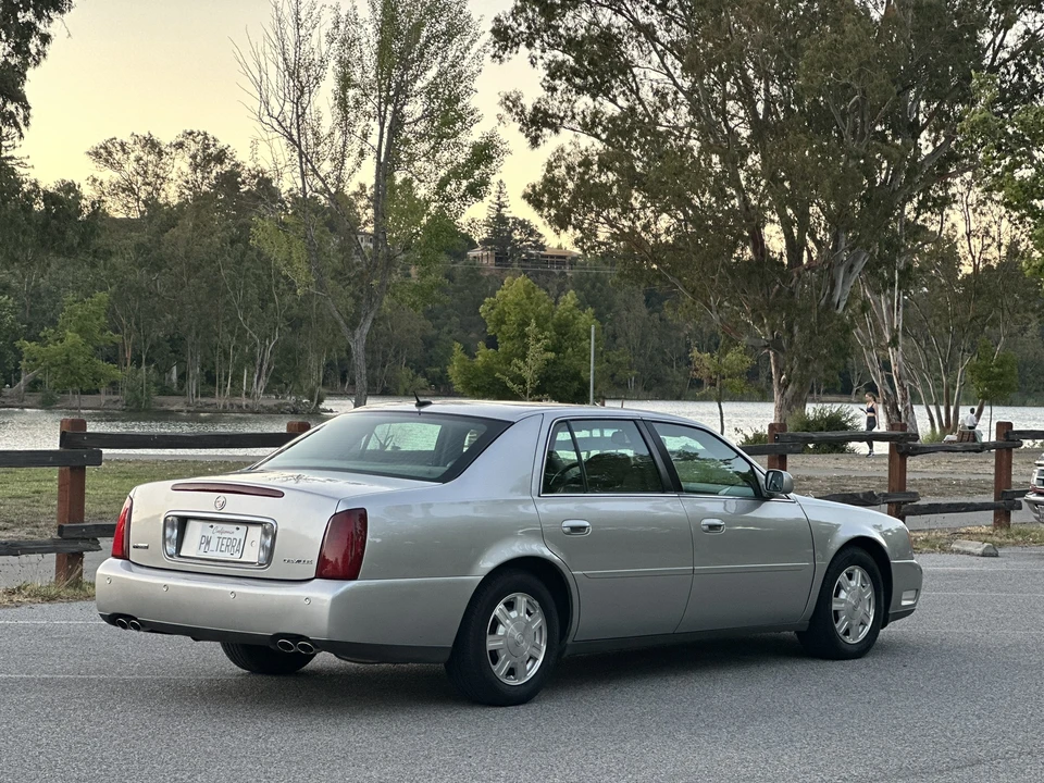 2005 Cadillac DeVille 8th Gen - Image 6 of 31