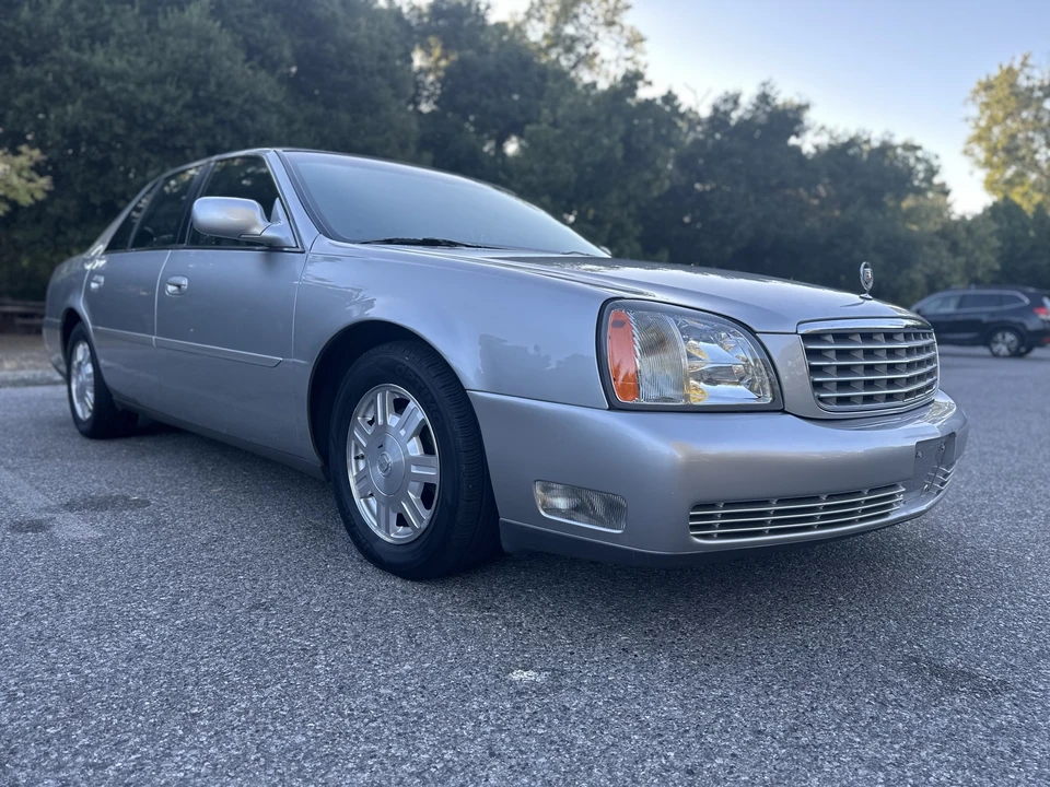 2005 Cadillac DeVille 8th Gen - Image 18 of 31