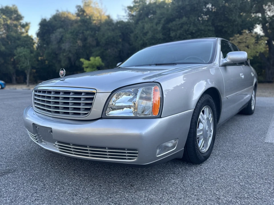 2005 Cadillac DeVille 8th Gen - Image 11 of 31
