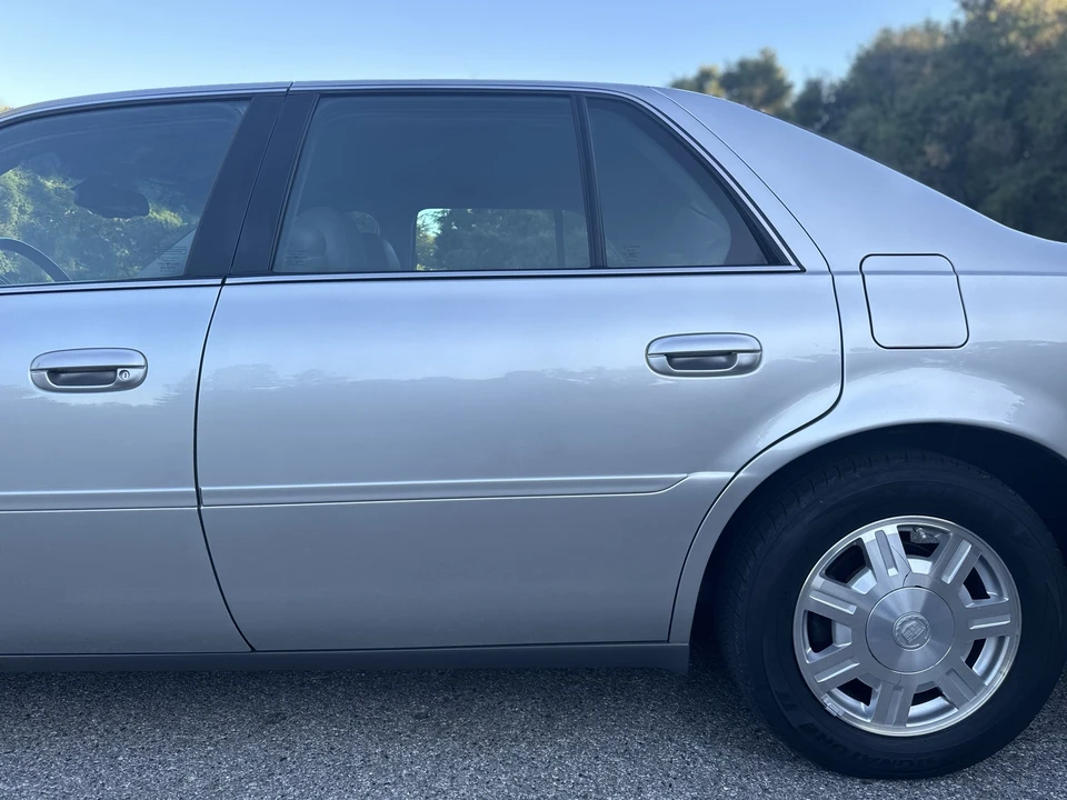 2005 Cadillac DeVille 8th Gen - Image 29 of 31