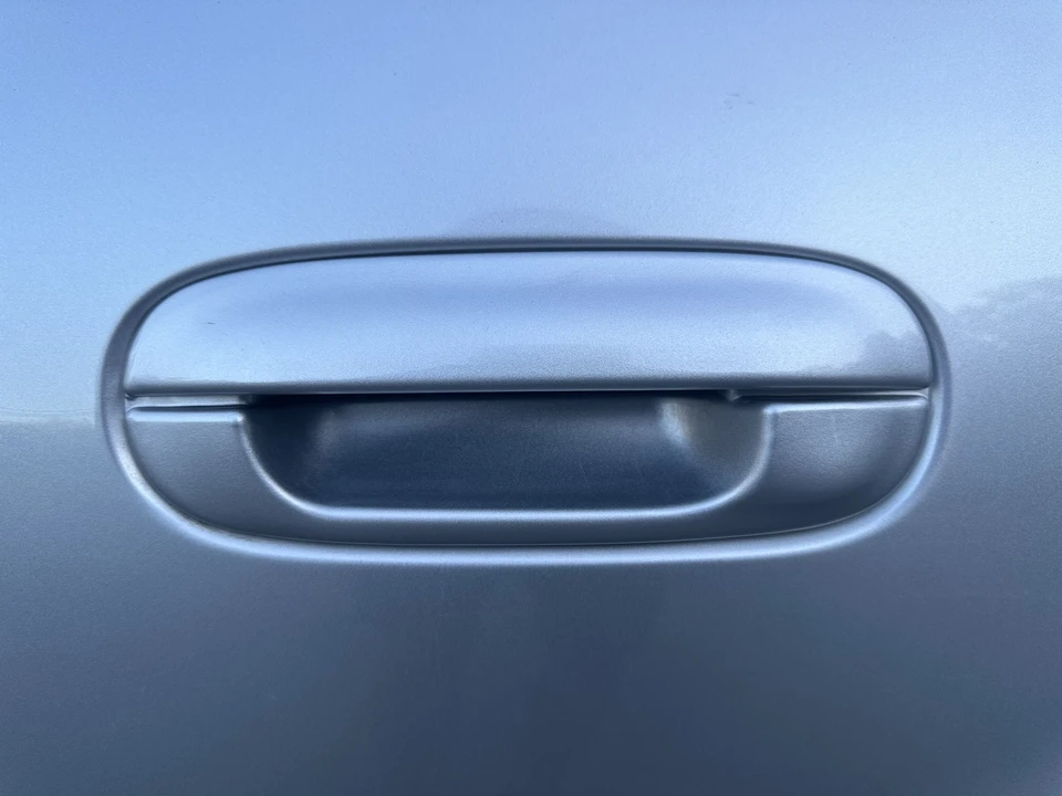 2005 Cadillac DeVille 8th Gen - Image 30 of 31