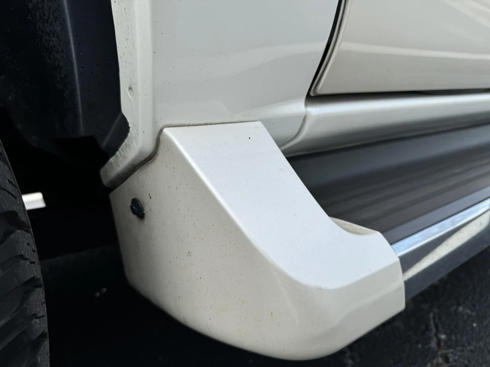2005 Cadillac Escalade & EXT 2nd Gen - Image 21 of 31