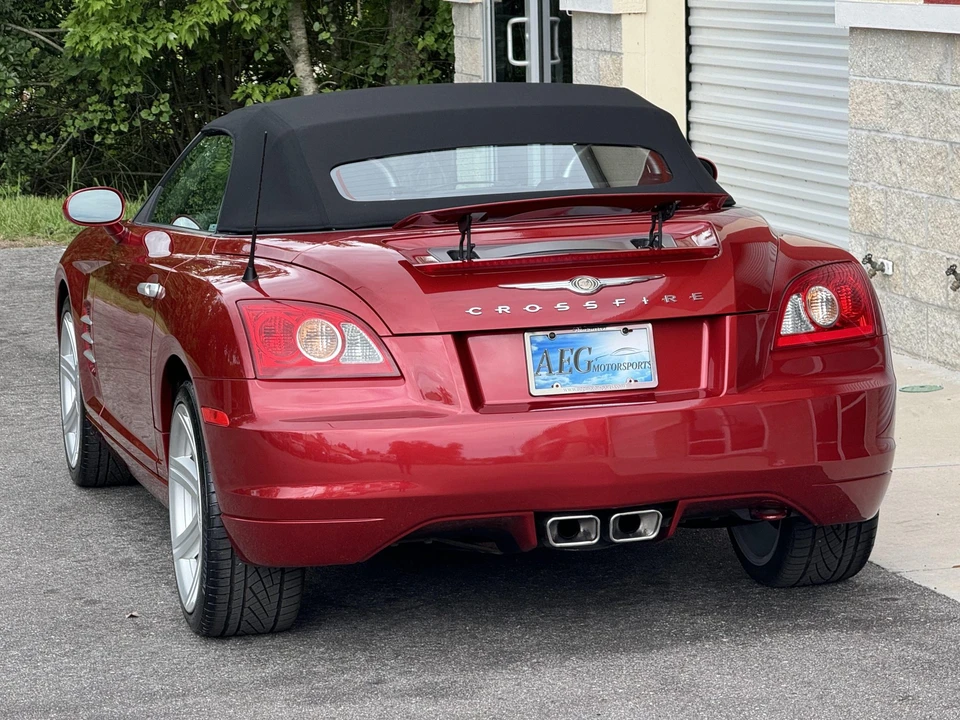 2005 Chrysler Crossfire - Image 28 of 31