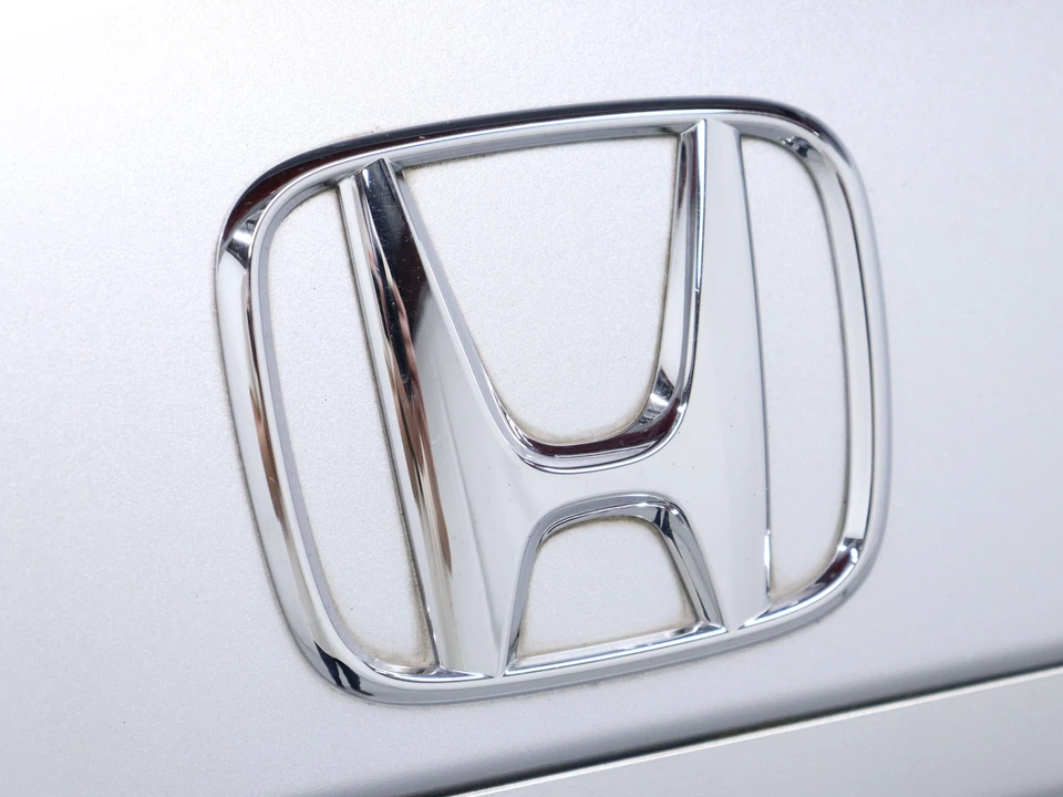 2005 Honda Accord 7th Gen - Image 17 of 31