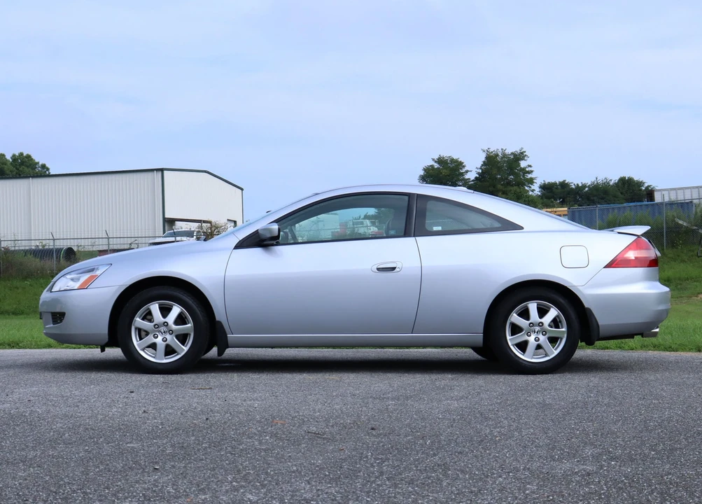 2005 Honda Accord 7th Gen - Image 4 of 31