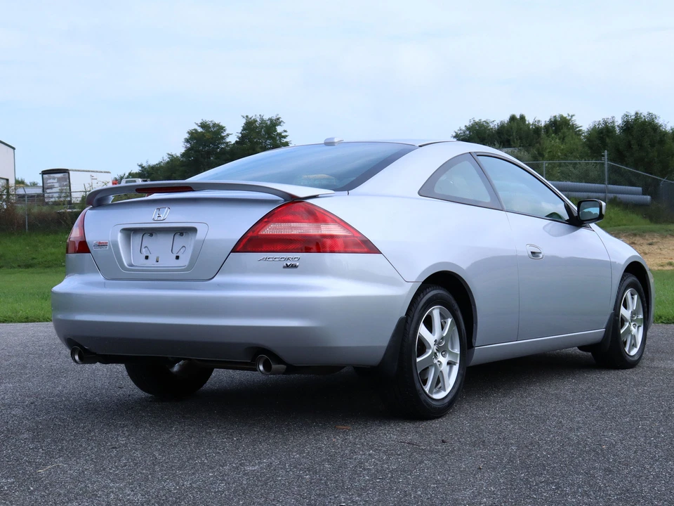 2005 Honda Accord 7th Gen - Image 7 of 31