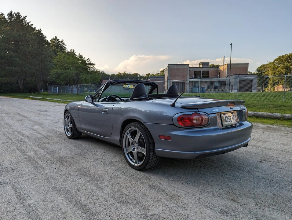 2005 Mazda NB Mazdaspeed MX-5 Miata - Image 16 of 31