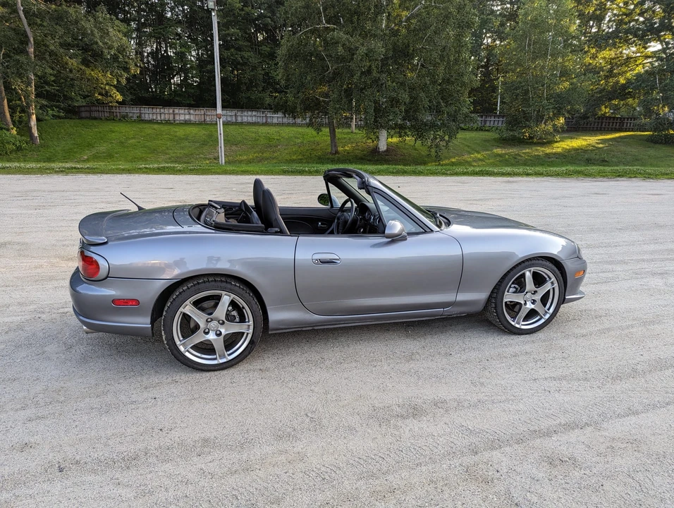 2005 Mazda NB Mazdaspeed MX-5 Miata - Image 11 of 31