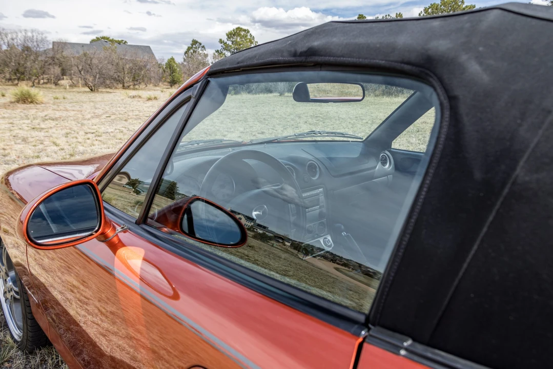 2005 Mazda NB Mazdaspeed MX-5 Miata - Image 22 of 31