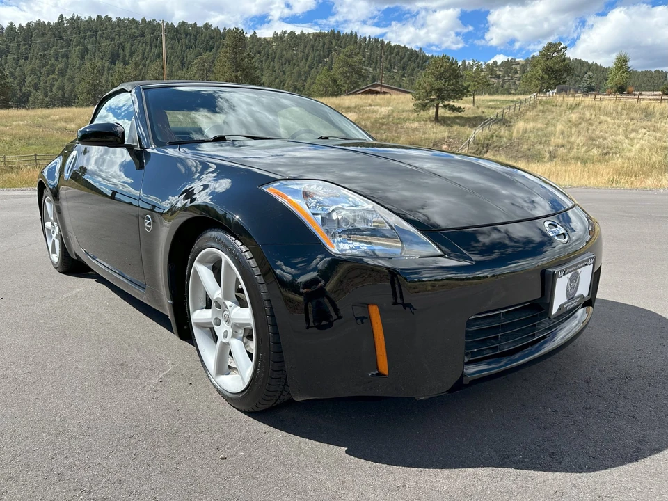 2005 Nissan 350Z 5th Gen - Image 12 of 31