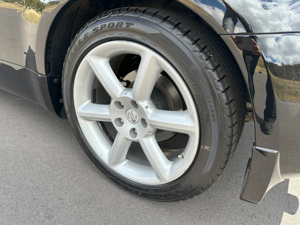 2005 Nissan 350Z 5th Gen - Image 26 of 31
