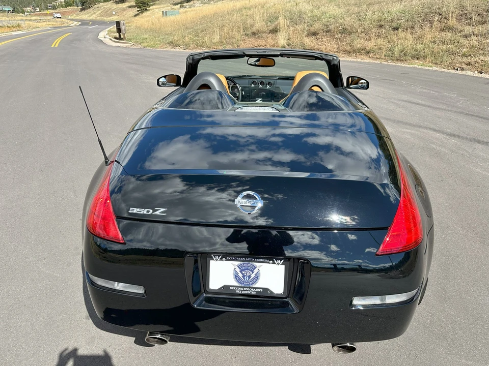 2005 Nissan 350Z 5th Gen - Image 8 of 31