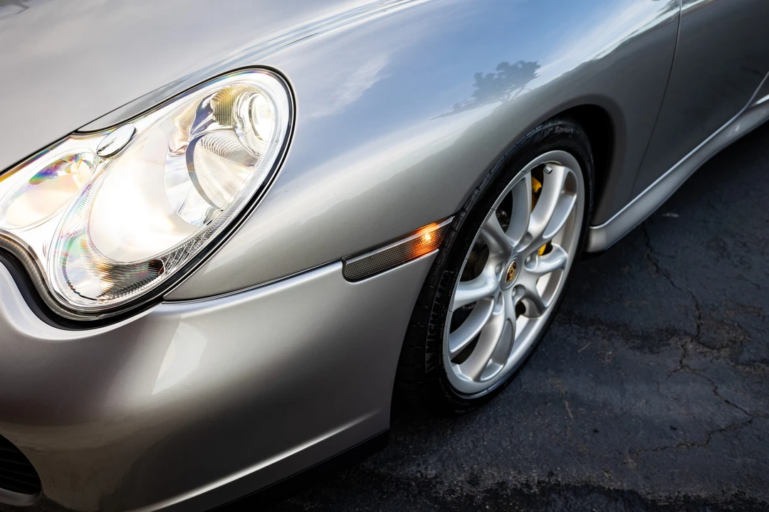 2005 Porsche 996 Turbo - Image 25 of 31