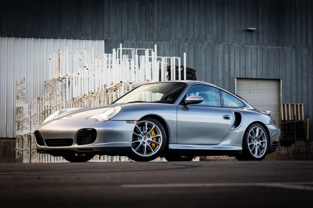 2005 Porsche 996 Turbo - Image 18 of 31