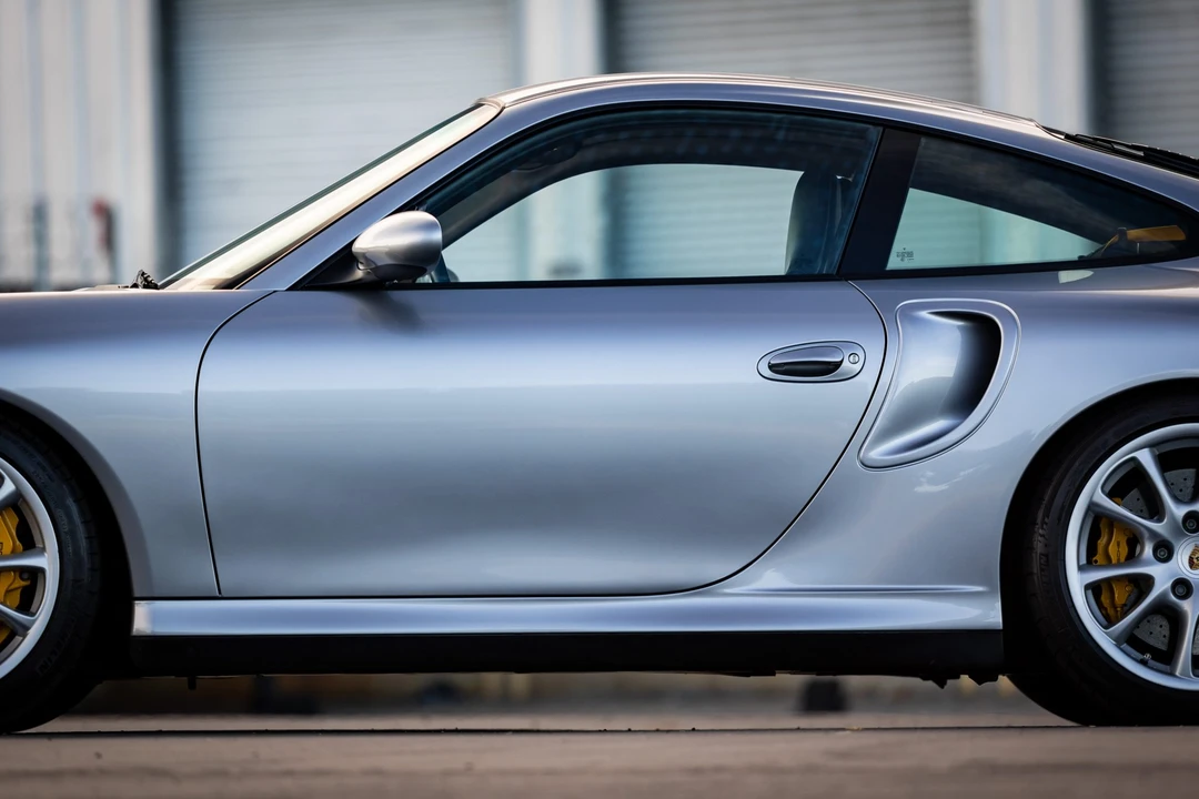 2005 Porsche 996 Turbo - Image 23 of 31