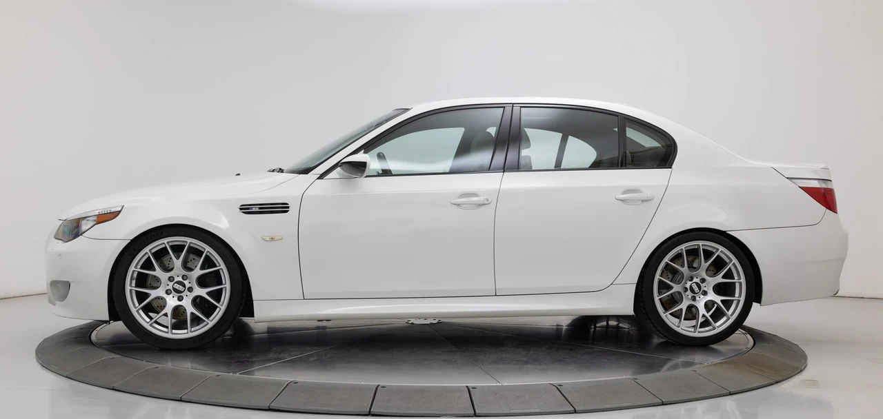 2006 BMW E60 M5 - Image 18 of 31