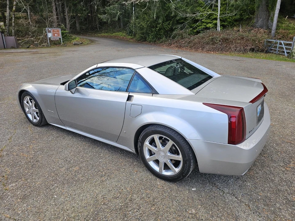 2006 Cadillac XLR - Image 31 of 31