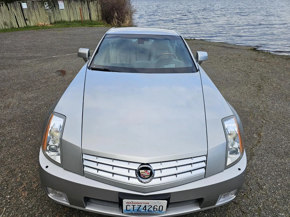 2006 Cadillac XLR - Image 21 of 31